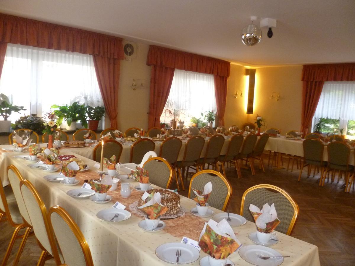 Hotel & Pension Assmann Hochkirch Ngoại thất bức ảnh